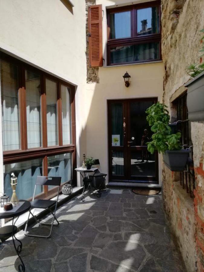 A Casa Di Sole Apartment Brovello-Carpugnino Exterior photo